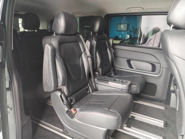 2022 Mercedes-Benz V-Class V220d - Image 3
