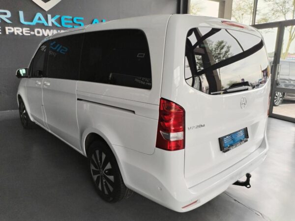 2022 Mercedes-Benz V-Class V220d - Image 7