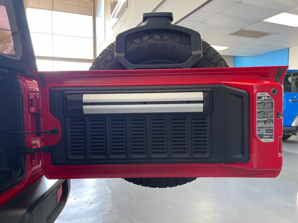 2020 Jeep Wrangler Unlimited 3.6 Rubicon - Image 15