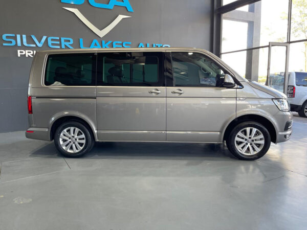 2015 Volkswagen Caravelle 2.0BiTDI Highline - Image 24