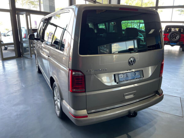 2015 Volkswagen Caravelle 2.0BiTDI Highline - Image 9