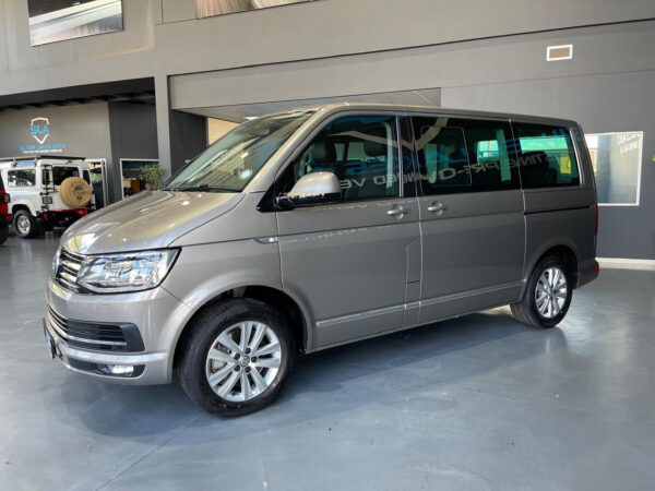2015 Volkswagen Caravelle 2.0BiTDI Highline - Image 12