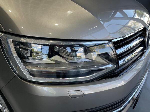 2015 Volkswagen Caravelle 2.0BiTDI Highline - Image 14