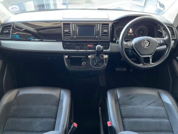 2015 Volkswagen Caravelle 2.0BiTDI Highline - Image 19