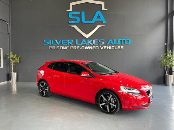 2019 Volvo V40 T3 Momentum Auto - Image 15