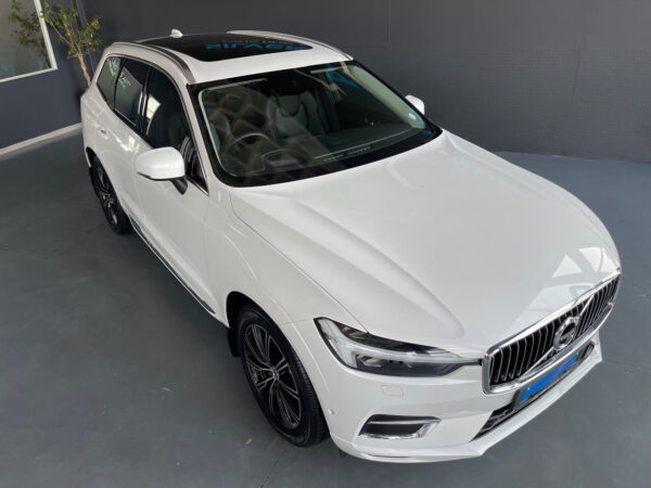 2021 Volvo XC60 D5 AWD Inscription - Image 3