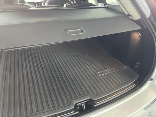 2021 Volvo XC60 D5 AWD Inscription - Image 10