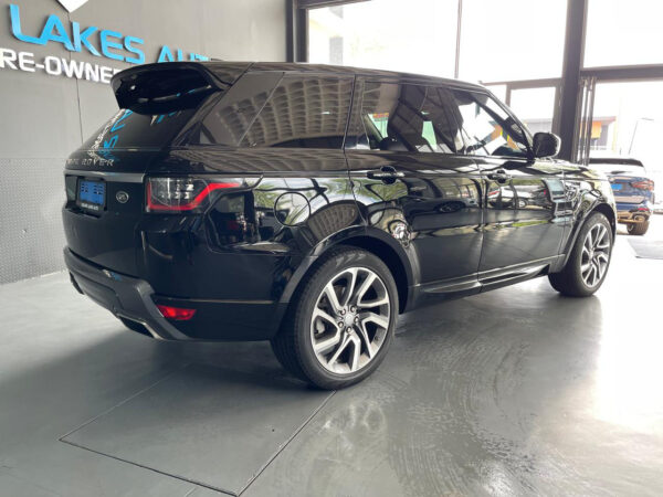 2018 Land Rover Range Rover Sport HSE SDV6 - Image 3