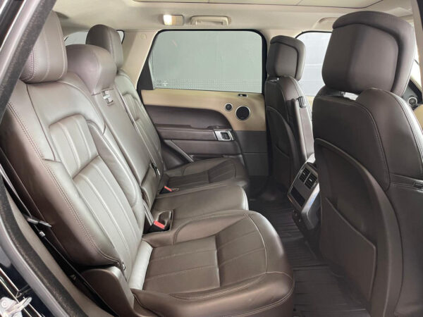 2018 Land Rover Range Rover Sport HSE SDV6 - Image 15