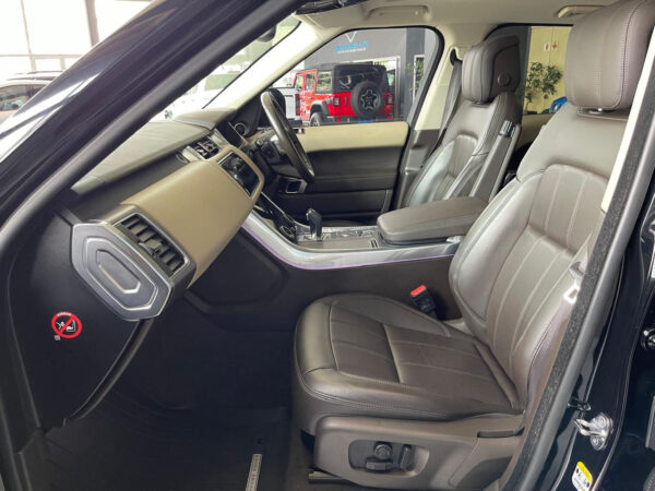 2018 Land Rover Range Rover Sport HSE SDV6 - Image 22