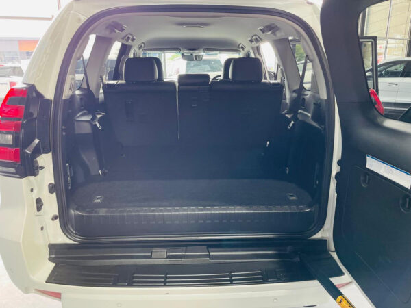 2021 Toyota Land Cruiser Prado 2.8GD VX - Image 25