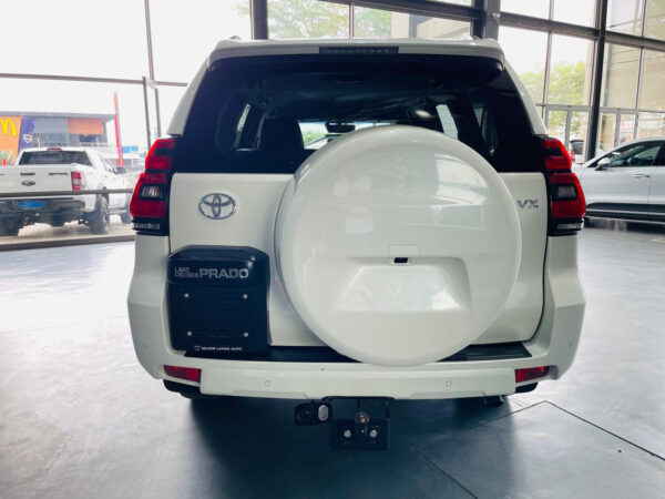 2021 Toyota Land Cruiser Prado 2.8GD VX - Image 3