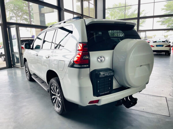 2021 Toyota Land Cruiser Prado 2.8GD VX - Image 11