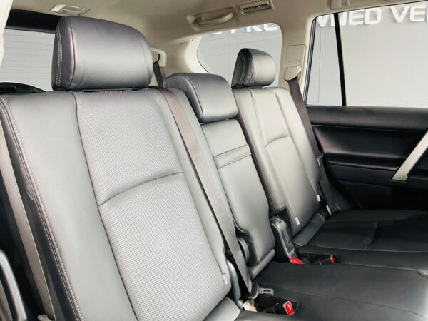 2021 Toyota Land Cruiser Prado 2.8GD VX - Image 19