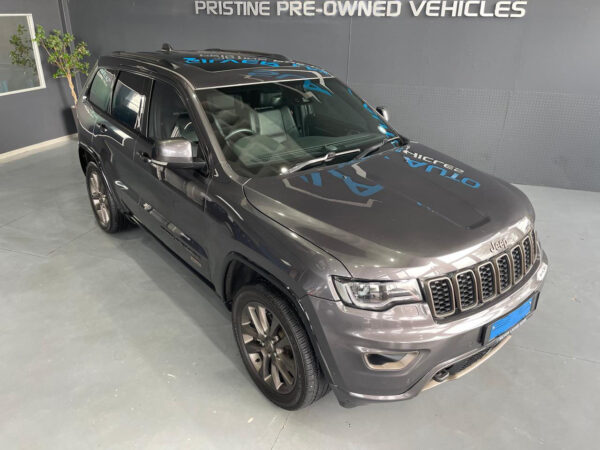 2017 Jeep Grand Cherokee 3.6L Limited 75th Anniversary Edition - Image 5