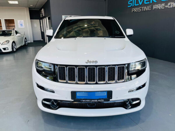 2013 Jeep Grand Cherokee SRT - Image 6