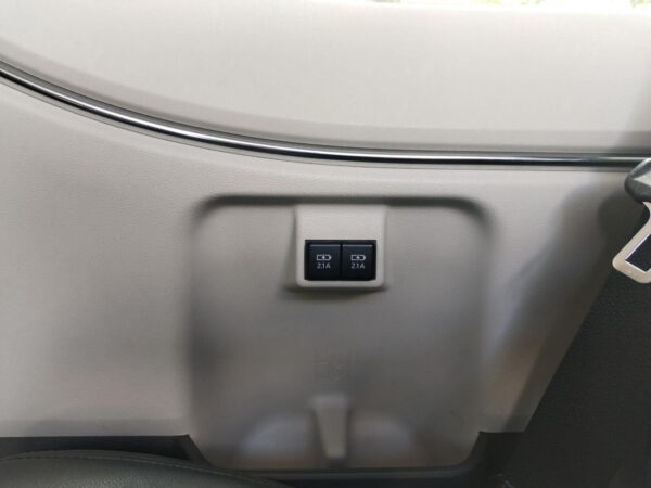 2020 Toyota Quantum 2.8 SLWB Bus 14-Seater GL - Image 10