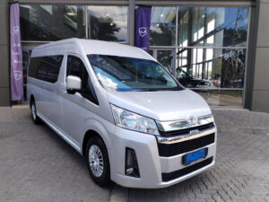 2020 Toyota Quantum 2.8 SLWB Bus 14-Seater GL