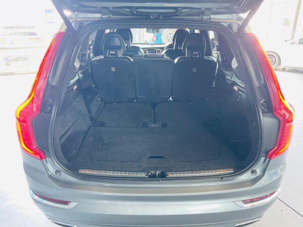2015 Volvo XC90 T6 AWD Inscription - Image 13