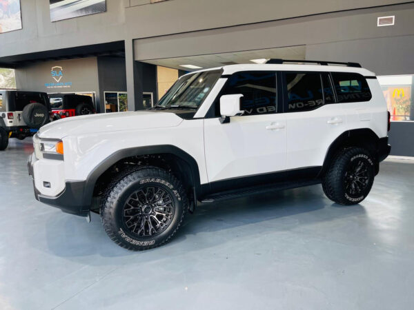 2025 Toyota Land Cruiser Prado 2.8GD TX - Image 7