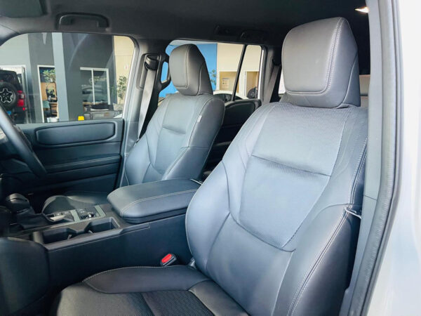 2025 Toyota Land Cruiser Prado 2.8GD TX - Image 18