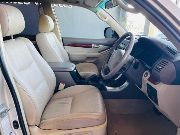 2006 Toyota Land Cruiser Prado 4.0 VX - Image 19