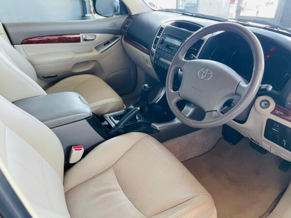 2006 Toyota Land Cruiser Prado 4.0 VX - Image 22