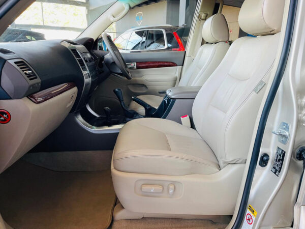 2006 Toyota Land Cruiser Prado 4.0 VX - Image 27