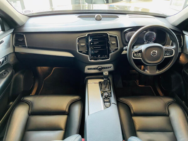 2020 Volvo XC90 D5 AWD Inscription - Image 10