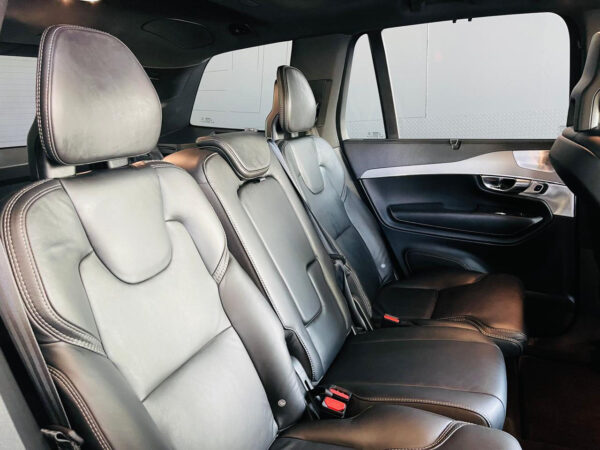 2020 Volvo XC90 D5 AWD Inscription - Image 11