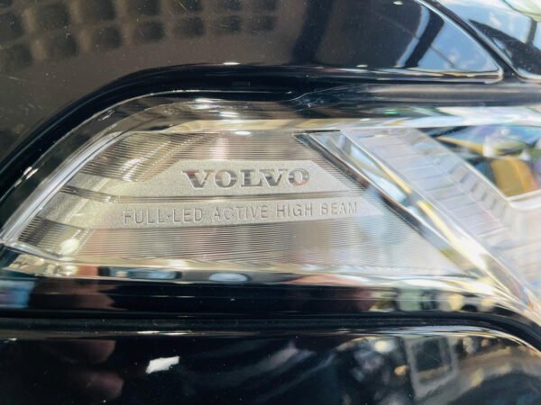 2020 Volvo XC90 D5 AWD Inscription - Image 21