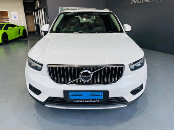 2021 Volvo XC40 T3 Inscription - Image 4