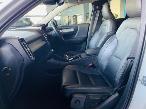 2021 Volvo XC40 T3 Inscription - Image 17